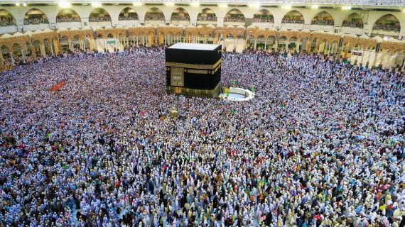 Persiapkan Visa Umrah 2023 dengan Yahya Tours: Pengalaman Spiritual yang Mengaduk-aduk Hati