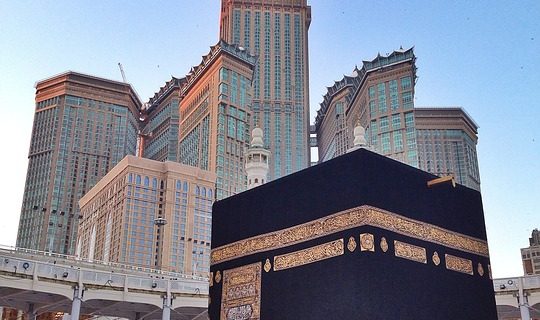 Umrah yang Berkesan dengan Yahya Tours: Pilihlah Durasi yang Tepat untuk Perjalanan Spiritual Anda
